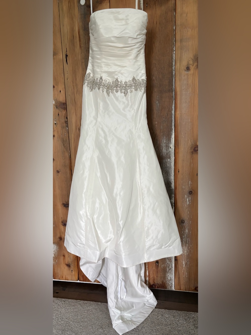 NWT Fit & flare wedding dress